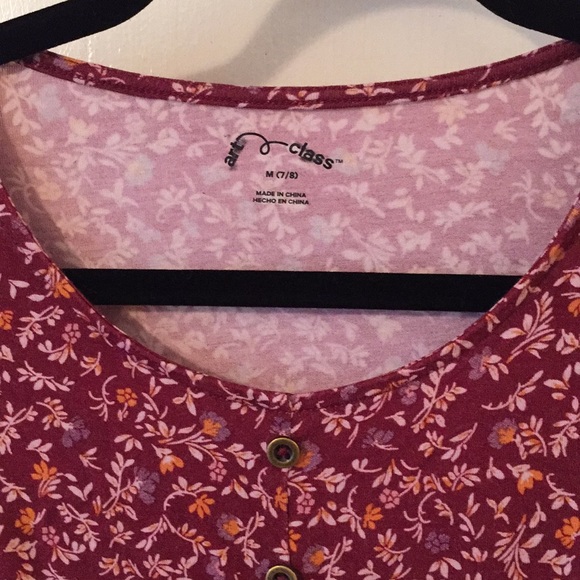 Floral blouse - Picture 2 of 3